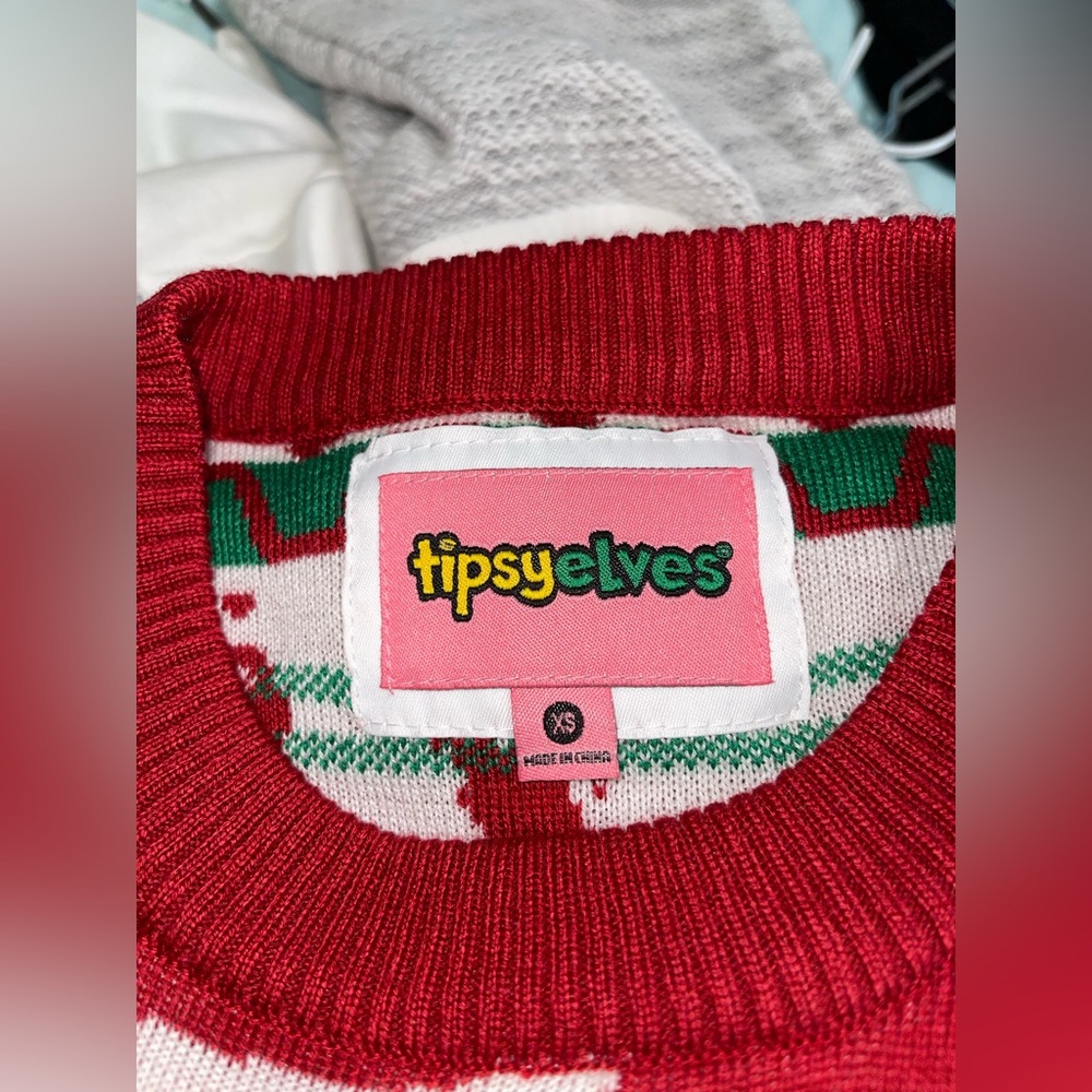 Women’s Tipsy Elves XS Red Reindeer Gaudy Garland Christmas Sweater Dress - Picture 4 of 6